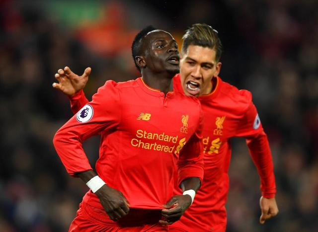 无比狭窄的 无比狭窄的